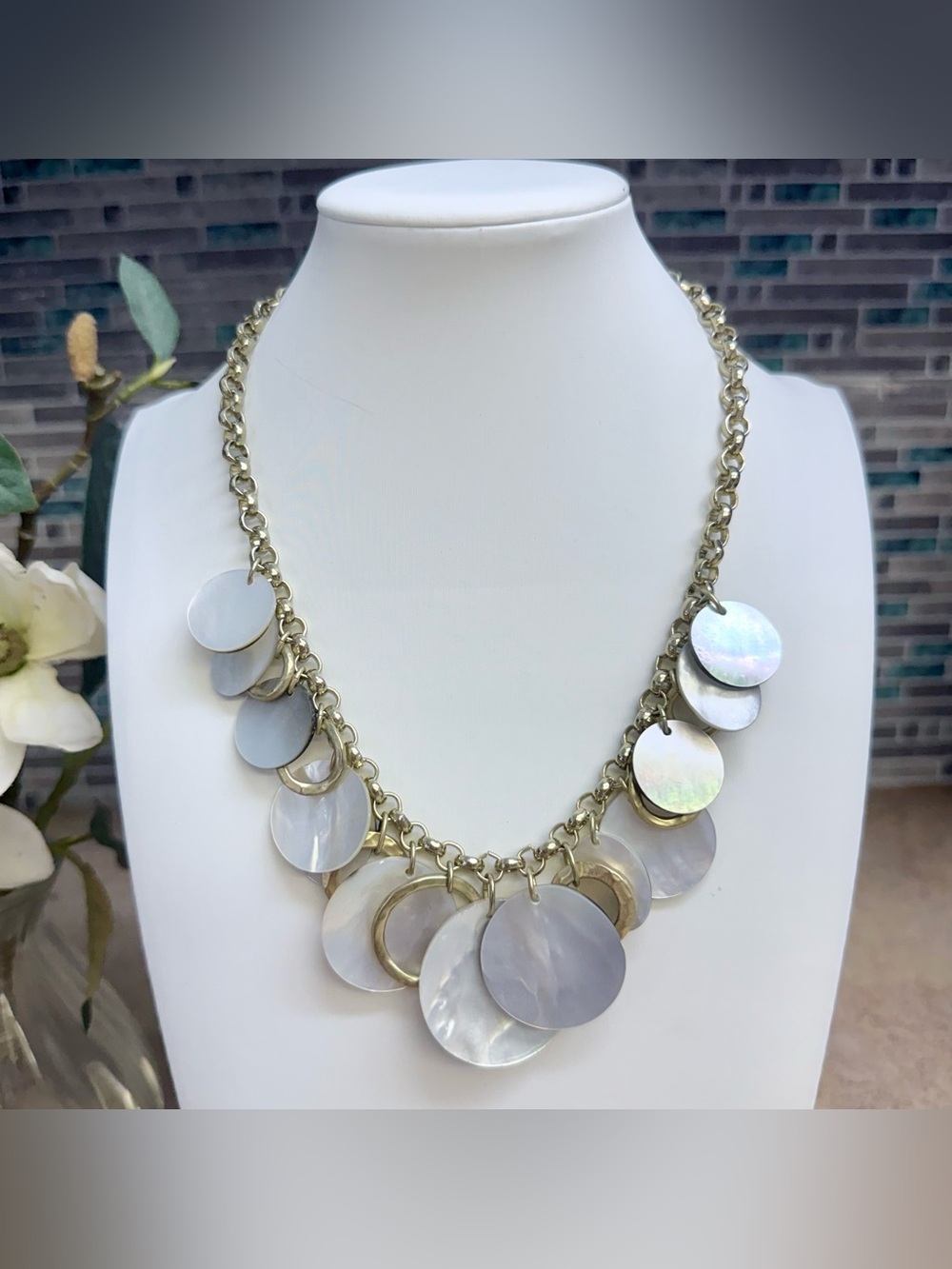 Chico’s 2 piece matching necklace bracelet set - Picture 3 of 7